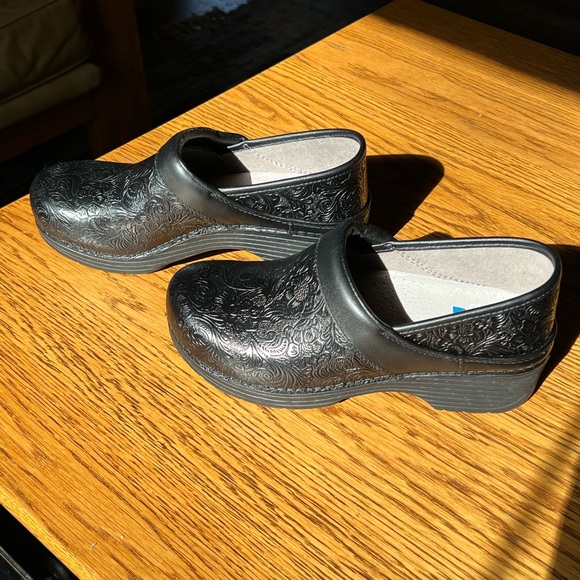 Dansko Size 37 (6.5/7) Never Worn - Picture 1 of 6